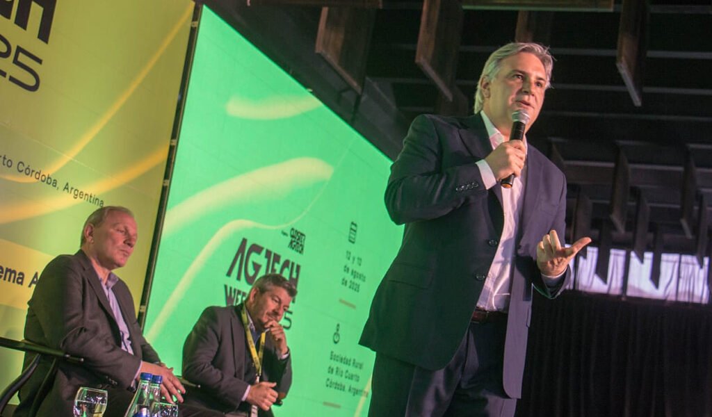 Martín Llaryora, gobernador de Córdoba, en AgTech Week 2025.