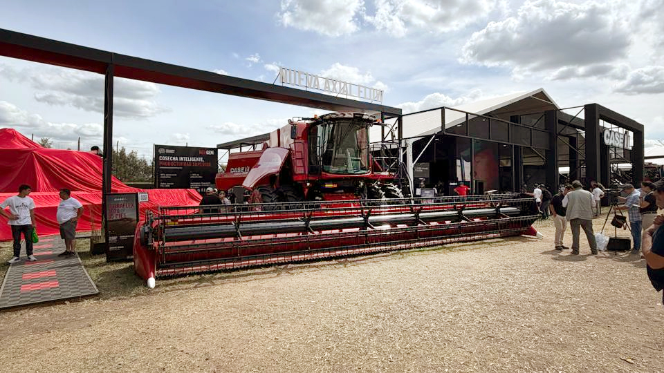 Junto Case IH, Semtraco apuesta a la tecnología y al financiamiento para impulsar las ventas